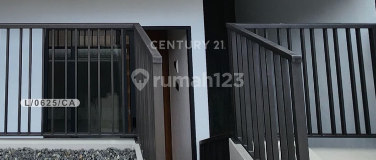 New 2-Story House Ready to Occupy on Jl Sekelimus, Batununggal Bandung 1