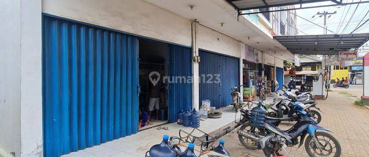 Dijual cepat Ruko 2 lantai di Babelan depan pintu masuk perumahan . 1