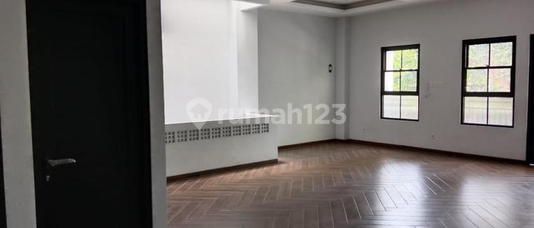 Dijual Cepat. Jarang ada. Ruang Usaha Baru Sayap Riau, Bandung  1