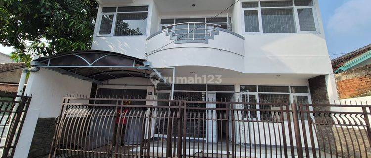 Disewa Rumah Siap Huni di Tengah Kota, Sayap Ramdan, Bandung 1