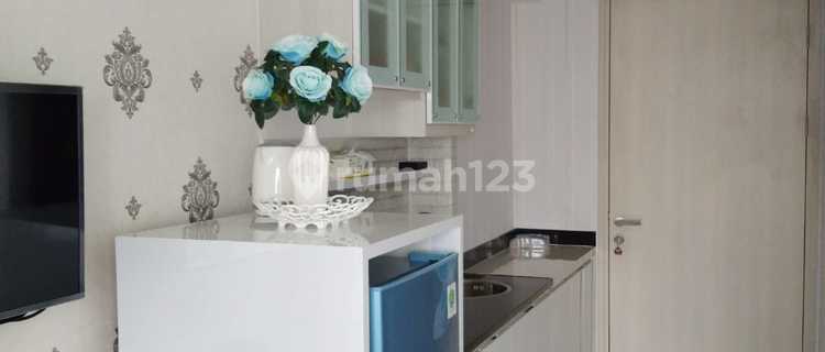 Ready-to-Occupy Apartment Near Sumar Con Mall Bekasi 1