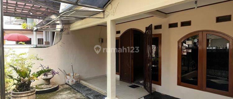 Rumah Siap Huni Semi Furnished Di Pondok Kelapa Duren Sawit Jakarta Timur 1