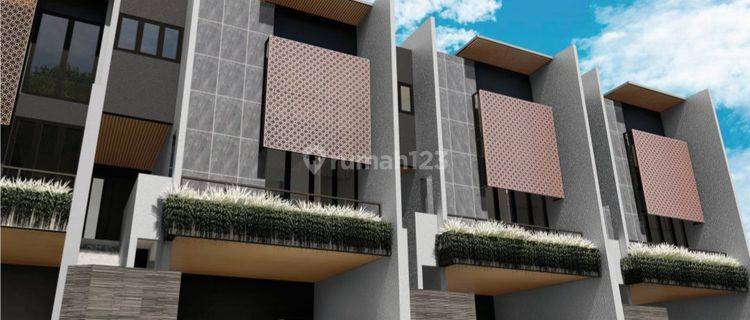 Rumah Dijual Brand New Mewah Di Permata Hijau Fasilitas Kolam Renang

 1