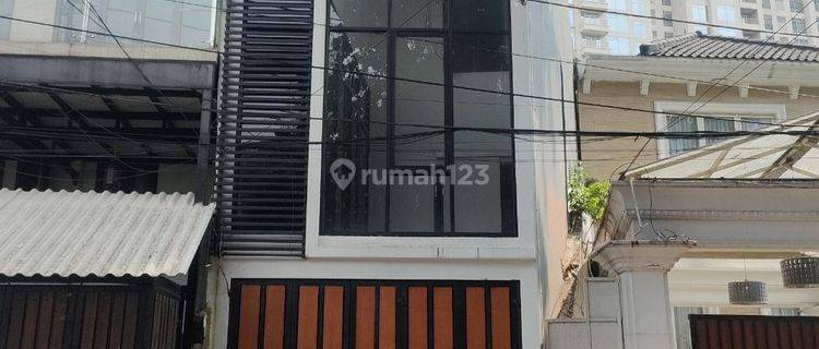 Rumah Dijual Murah Di Martimbang Senayan Baru Renovasi Lengkap Furnished Siap Huni

 1