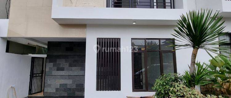 Rumah Dijual Brand New Siap Huni Di Pangkalan Jati Depok 1