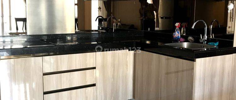 Apartemen 3 Kamar Tidur Landmark Residence Furnished Bagus 1