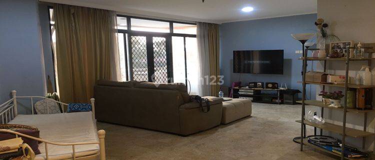 Dijual Apartemen Beverly Tower 2 Lantai 1 Semi Furnished 1