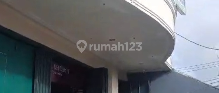 Shop House in Tomohon, North Sulawesi, Extremely Strategic Location, Beside Main Road, Busy, Suitable for Business 1