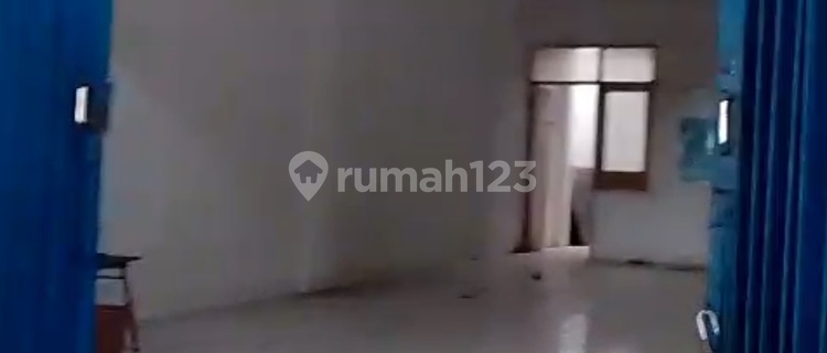 For Rent: Simple Shop House in Taman Royal That Brings Profit 1