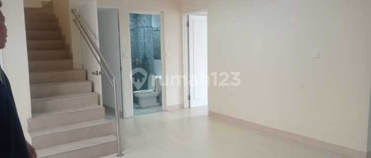 Dijual Rumah Green Lake Siap Huni Lingkungan Nyaman  1