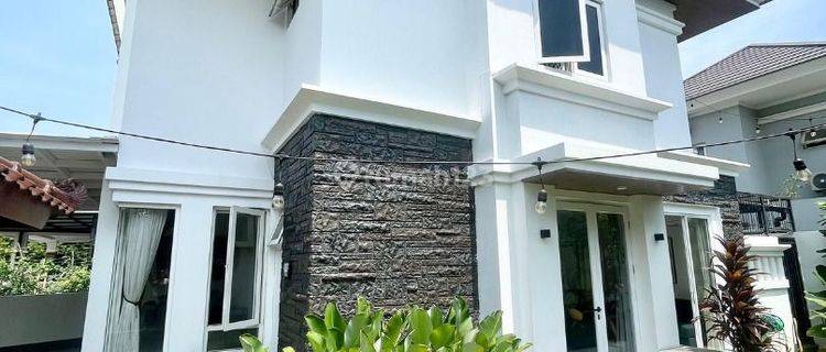 Dijual Rumah Luas Hook 2 Lantai Di Kota Wisata Cibubur 1