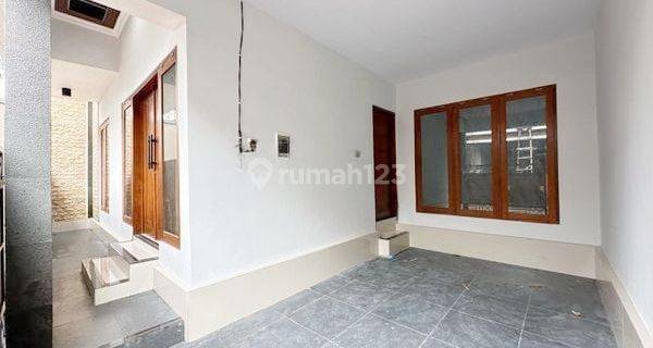 Disewakankan 4 Unit Rumah Baru – One Gate System Renon 1