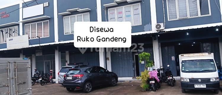 Strategic Ready-to-Use Adjacent Shop-House for Rent in Cikeas Near Brimob 1