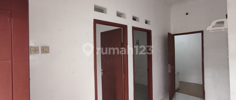Disewakan Rumah Dekat Stasiun Kereta Api Cilebut Bogor Rumah 1