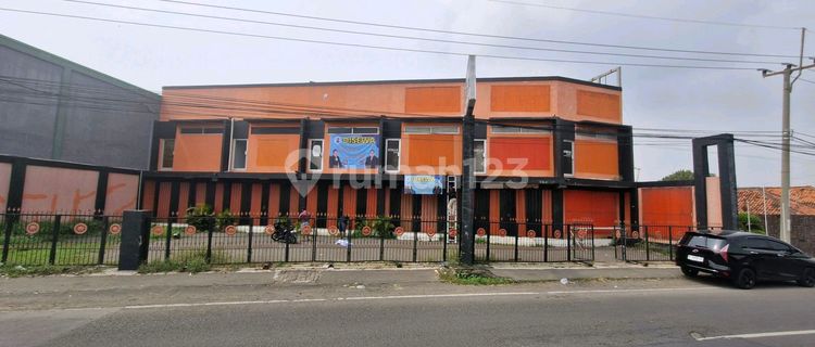 Shophouse at Jl. Brigjend Dharsono, Jl. Brigjen Darsono No.8, Kertawinangun, Kedawung, Cirebon, West Java, Indonesia, 45153, Cirebon City 680.0 m² Freehold Certificate (SHM) 1
