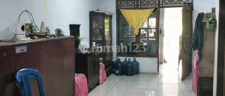 Rumah Lokasi Strategis Dipnggir Jalan, Cengklong, Tangerang 1