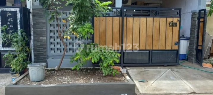 Nice 1-Story House Take Over Pesona Kahuripan 4 Cileungsi 1