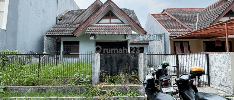 Rumah Hitung Tanah Di Dalam Komplek Bsd Giri Loka, Tangerang Selatan 1