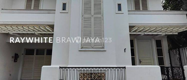 Townhouse Lingkungan Tenang Area Kemang Bebas Banjir 1