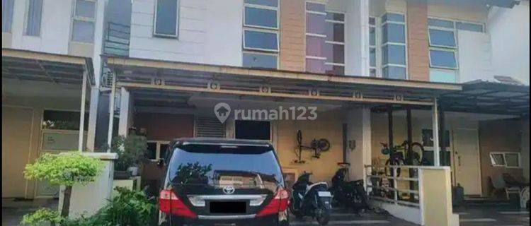 Dijual Rumah 3 Lantai di Grand Wisata, Bekasi 1