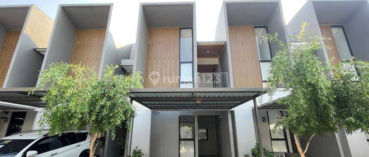 Disewakan Rumah Baru Full Furnished Grand Wisata 1