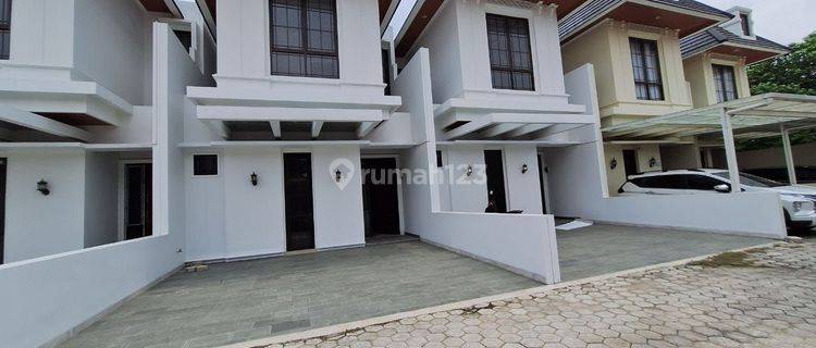 Rumah modern ala"jaksel dikodau bekasi deket jati bening pondok gede 1