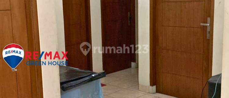 For Sale House in Kosambi Tomang West Jakarta, suitable for boarding house. 1