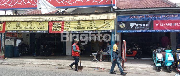 RUKO TIGA GANDENG DI DEPOK LOKASI STRATEGIS 1