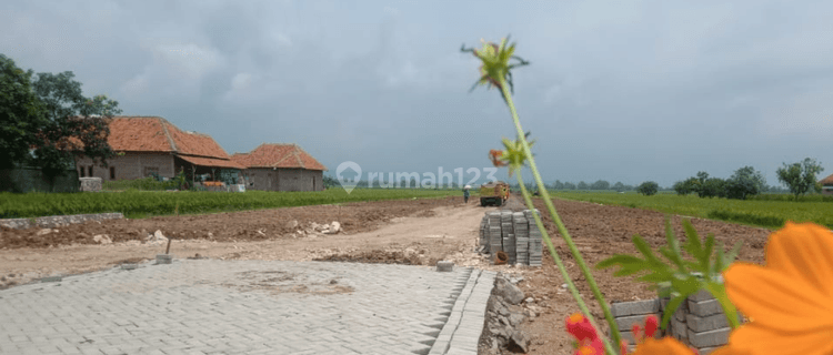 Dijual Tanah Kavling 40 JT-an Free Biaya2; Dekat Alun-Alun Lemahabang 1