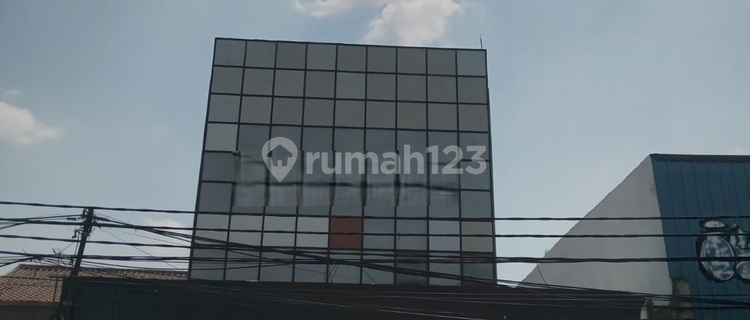 Ruko 300 m2 Klender, Jakarta Timur 1