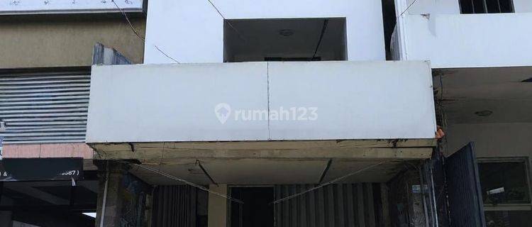 Roko 3 Lantai di Pinggir Jalan Utama By Pass Ngurah Rai 1