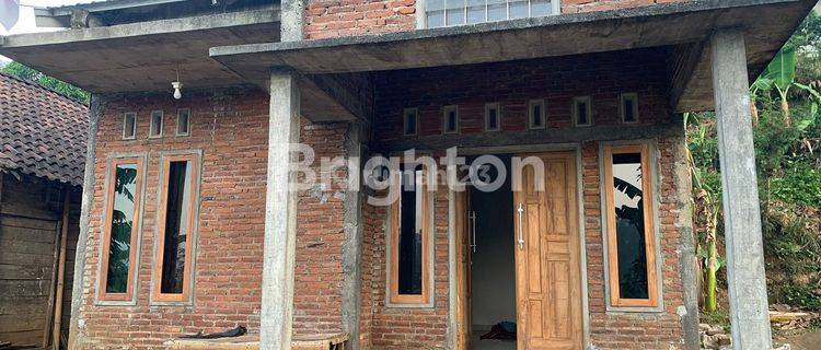 Rumah dan Tanah Sisa Masih Luas 1