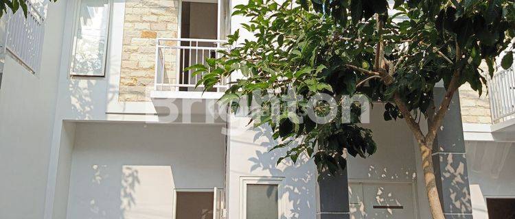 Rumah 2 Lantai Siap Huni di Grand Aleena, Jl. Tirto Joyo, Merjosari, Kec. Lowokwaru, Kota Malang 1