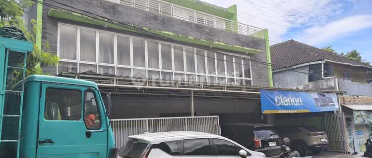 Rukan / House and Office Location at Penamparan Tegal Dukuh Gatsu Barat 1