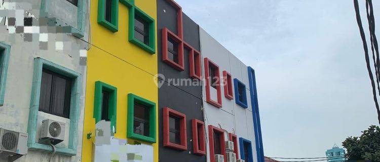 Ruko Sangat Strategis Dan Cantik di Kemanggisan Palmerah Jakbar 1