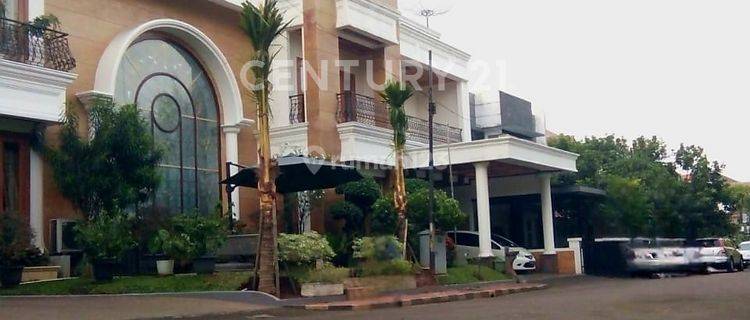 Rumah Besar Bagus Terawat Di Acacia Residence, Bintaro 1