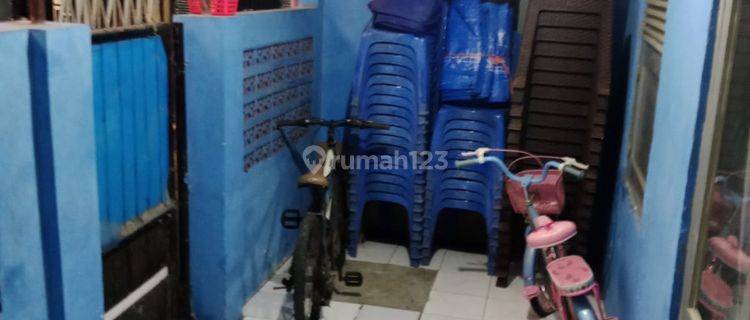 Dijual Cepat Rumah 2 Lantai Area Strategis 1