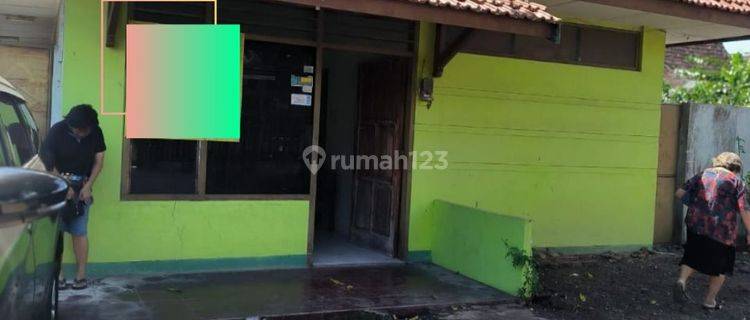 Rumah Murah Di Bondowoso Jl Pb Sudirman,pusat Kota Dekat Manamana 1