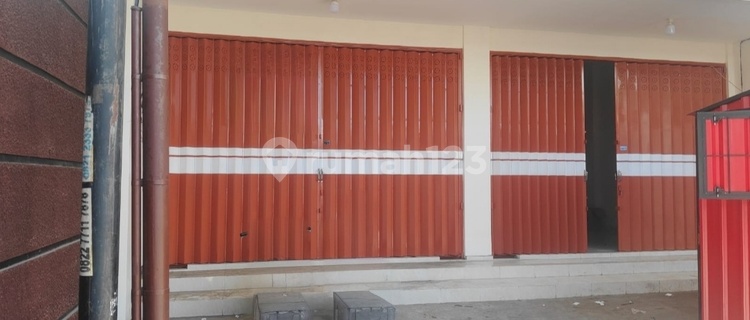 Cheap Shop House in Bondowoso, Jl. Kis Mangunsarkoro, Near City Station 1