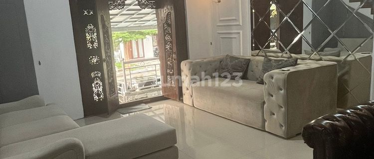 Dijual Cepat Rumah Hook 2 Lantai Di Kota Bali Residence 1