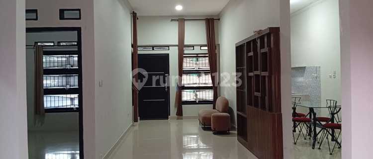 House Ready to Occupy in Top Regency Complex (Topindo Kopo Residence) 1