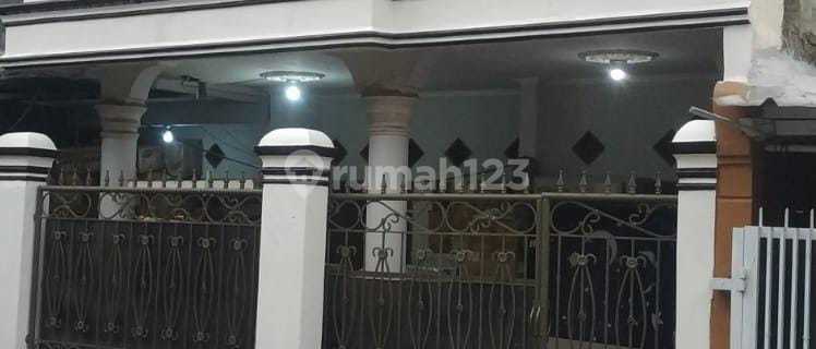 For Sale 2-Story House in Nata Endah Complex 1