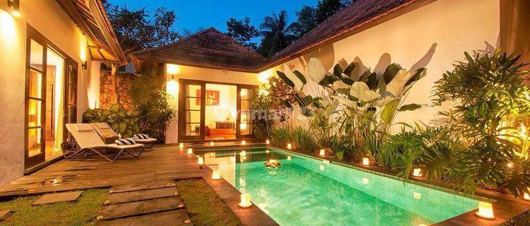 DIJUAL SPACIOUS 6 VILLAS, 11 ROOMS IN ONE AREA IN UBUD, SHM/IMB 1