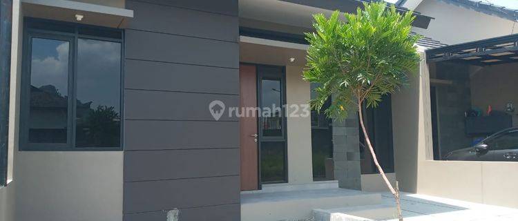 Rumah Modern Minimalis Asri Dan Nyaman Sumedang 1