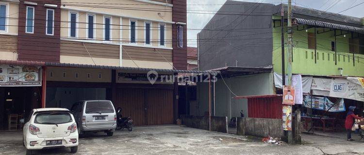 Ruko 2 Lantai Full Keramik Dijual di Jl. Garuda Tengah Kota Pekanbaru 1