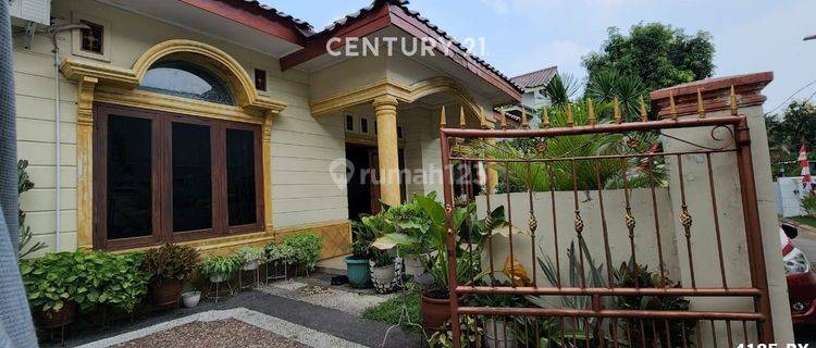 Disewakan Per Thn Rumah Bagus Siap Huni Di Veteran Bintaro  1