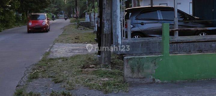 SEWA RUMAH MURAH BISA UNTUK KANTOR PINGGIR JALAN RAYA  1