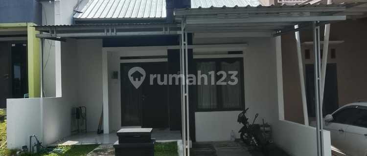 Nice Furnished House for Rent Taman Sari Hill Tembalang Semarang 1