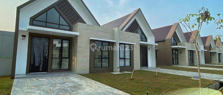 Rumah Scandinavian ready stock Kota Podomoro Tenjo Burgundy  1