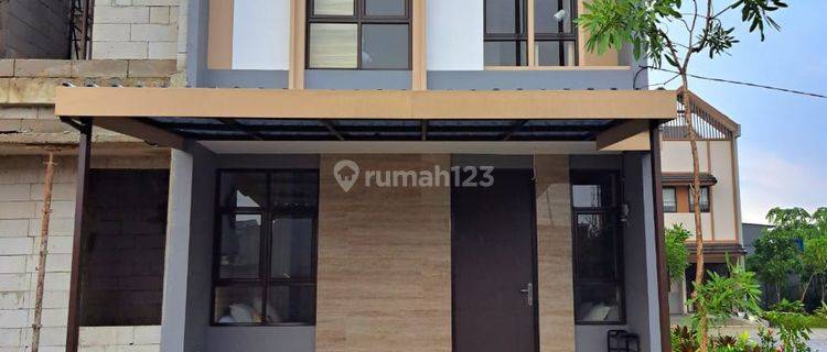 Rumah 2 Lantai Full Furnish di Cluster Ara Zenhouse Pamulang 1